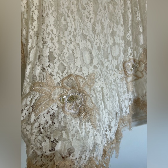 VENUS Mini Boho Chic Dress Lace Sequins Embroidered - Perfect for Special Events - Picture 9 of 11